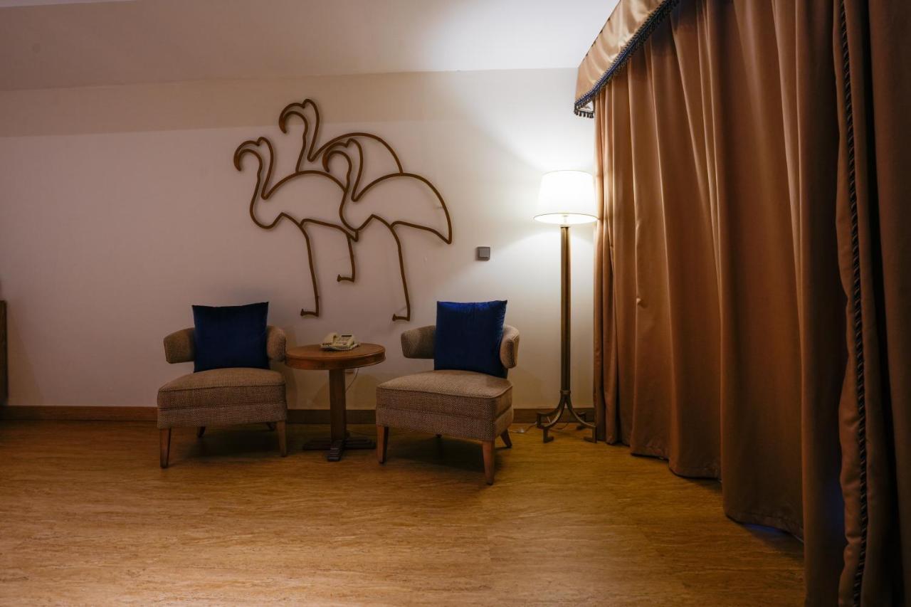 Mirfa Hotel Аль-Марфа Екстер'єр фото